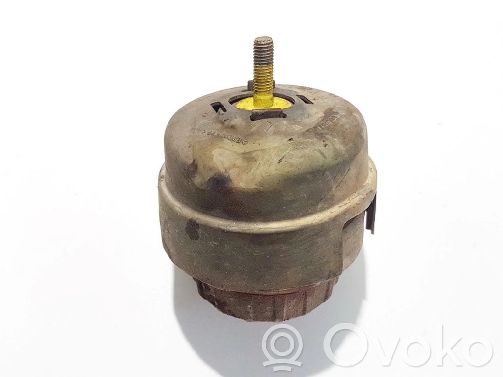 Engine mount bracket   4F0199382AD,W180675,4F0199382AD,W180675
