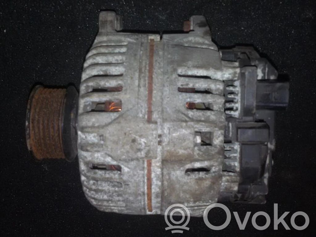 Alternador   037903025E,0124315004,0124315004,037903025E