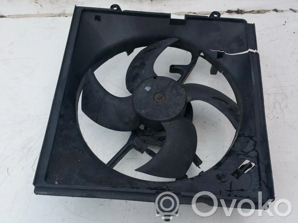 Mitsubishi Space Star Convogliatore ventilatore raffreddamento del radiatore 