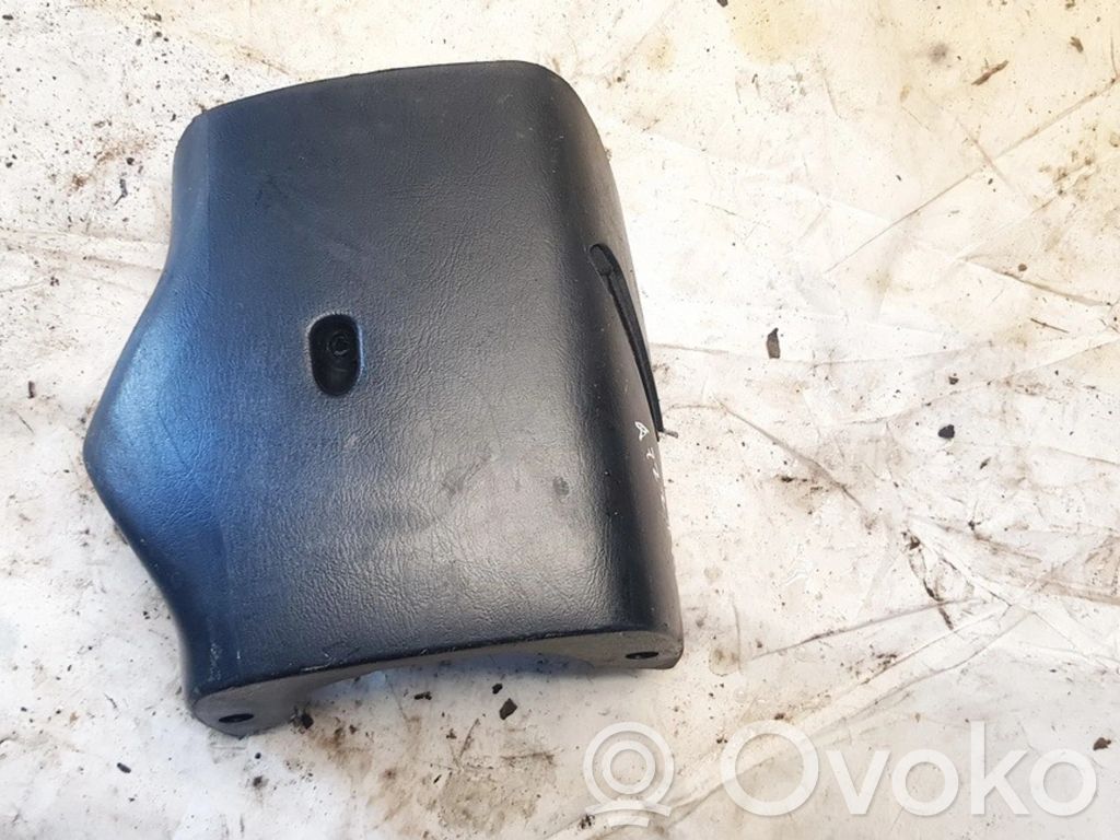Toyota Avensis Verso Rivestimento del piantone del volante