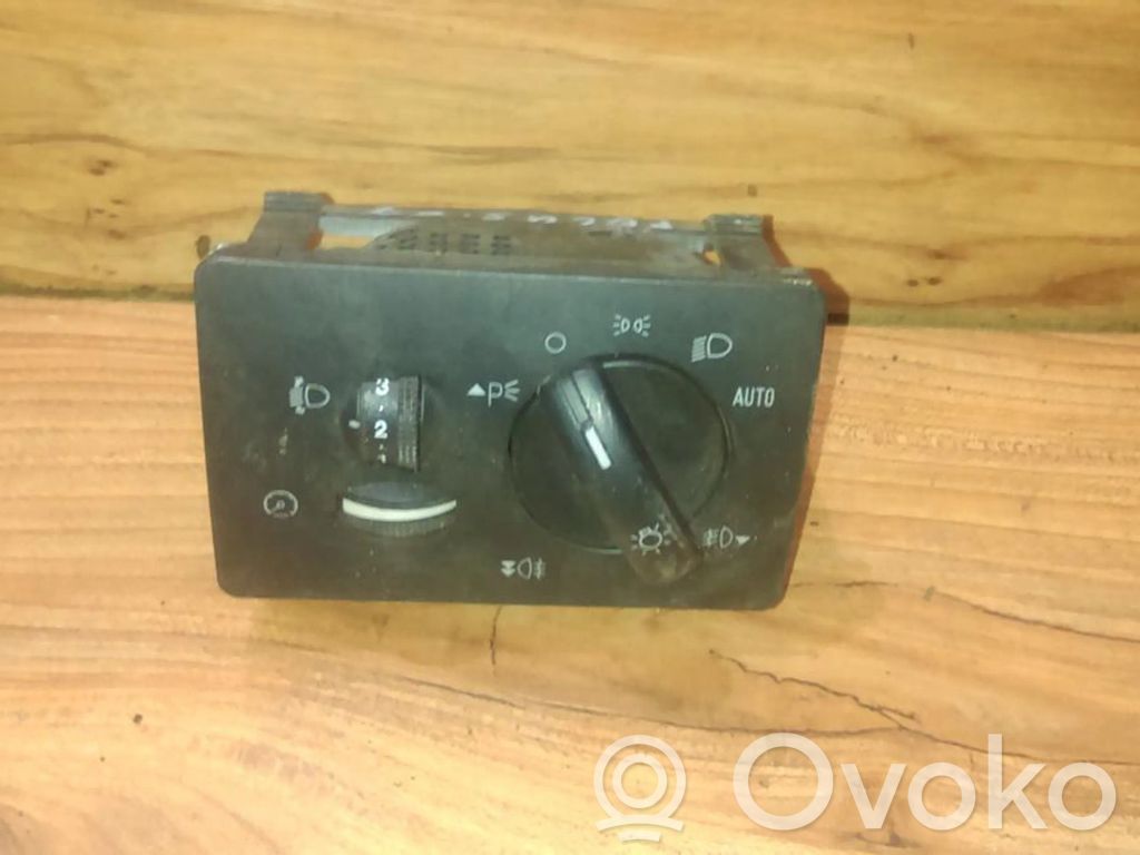 Valokatkaisija   4M5T13A024DA,4M5T13A024DA