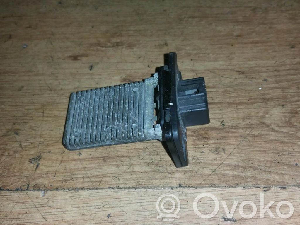 KIA Rio Lämpöpuhaltimen moottorin vastus 