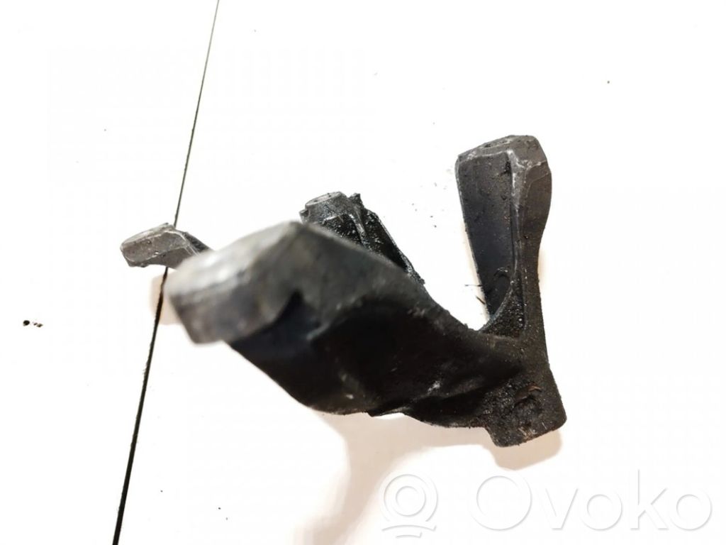 Audi A8 S8 D4 4H Engine mounting bracket 