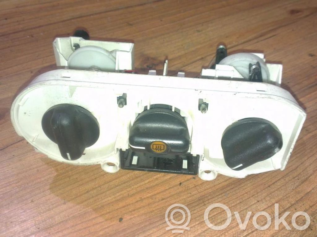 Opel Astra F Unitate control climatizare 