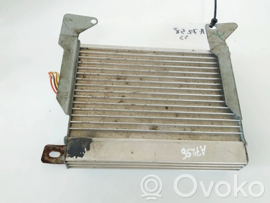 Chrysler Sebring (ST-22 - JR) Amplificatore