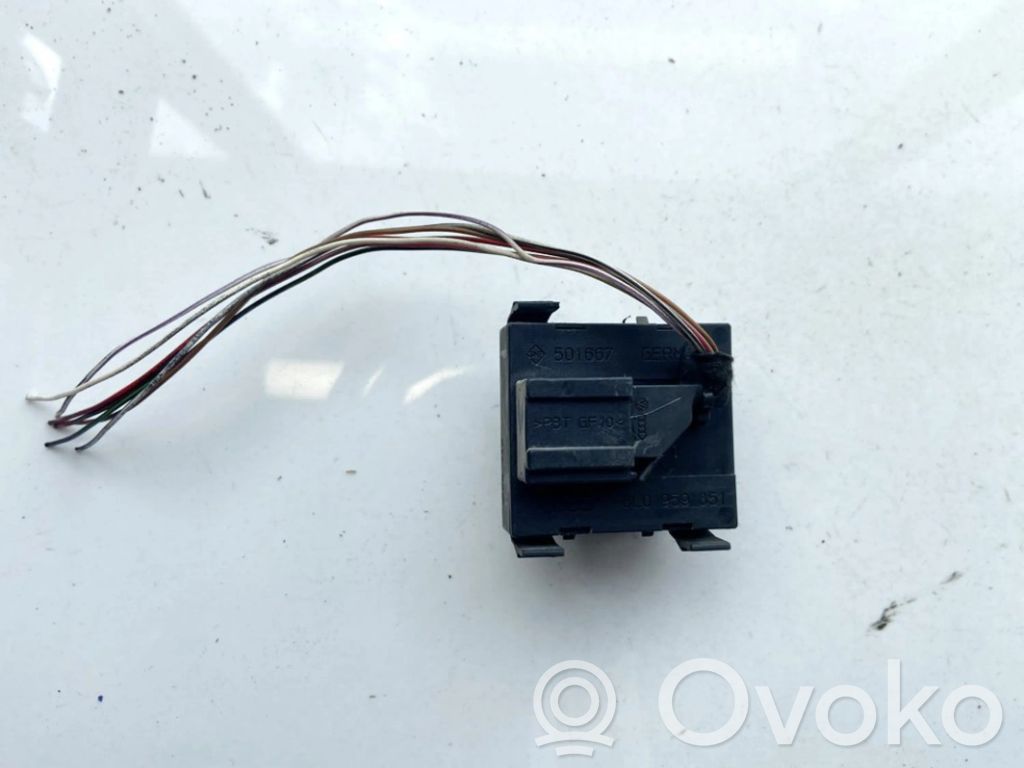 Interruptor del elevalunas eléctrico   501667,8L0959851,501667,8L0959851