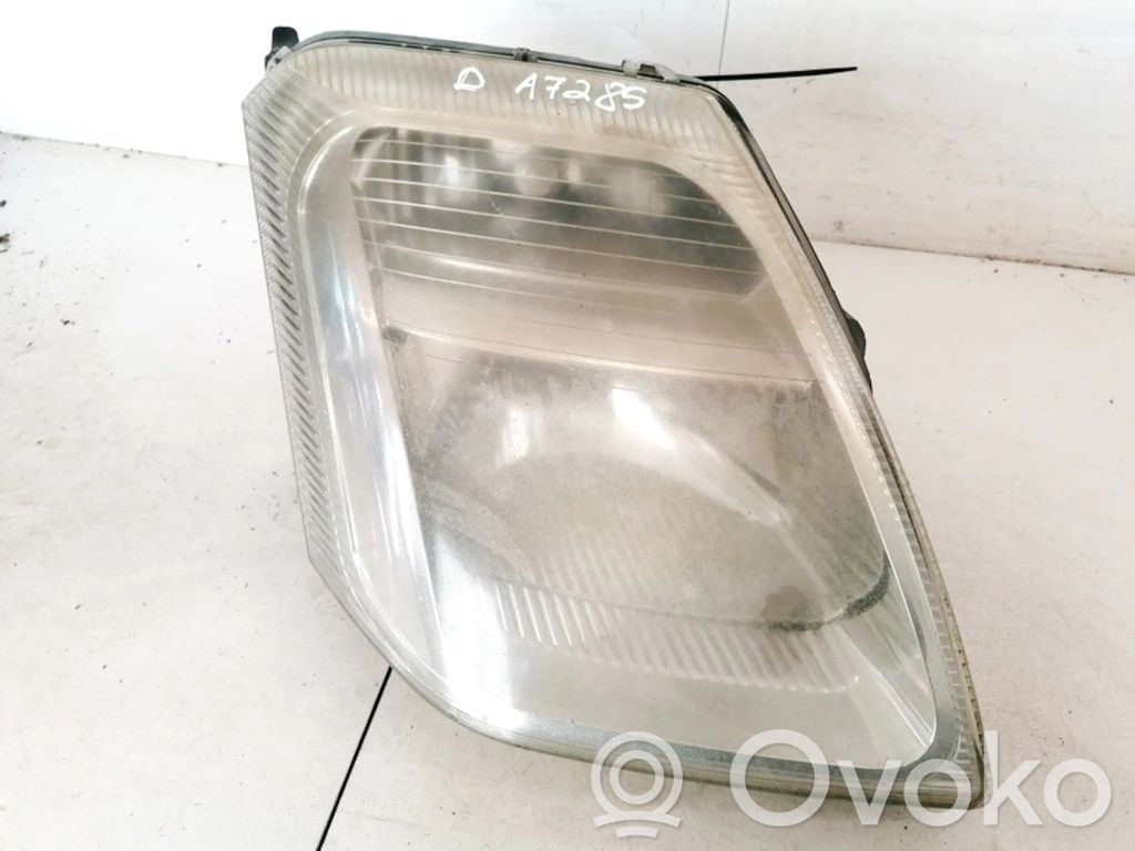 Citroen C2 Scheinwerfer 