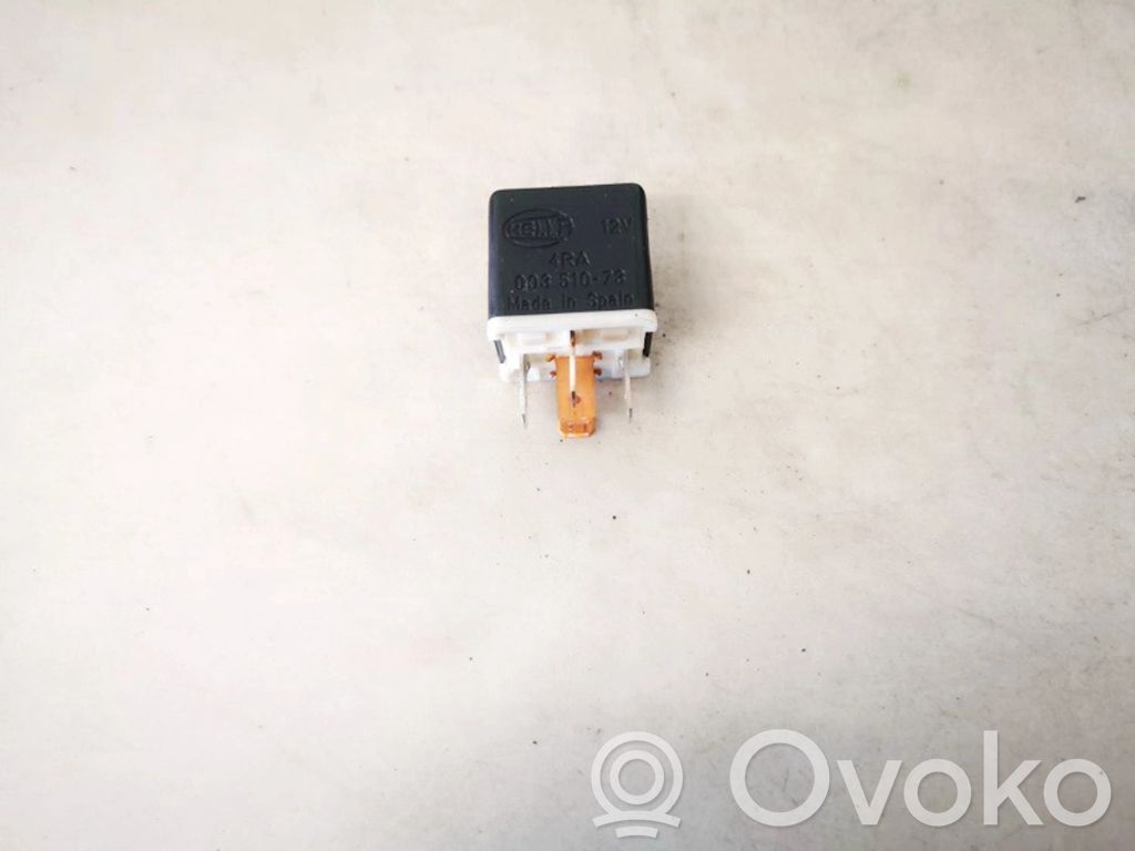 Volvo S70  V70  V70 XC Muu rele 