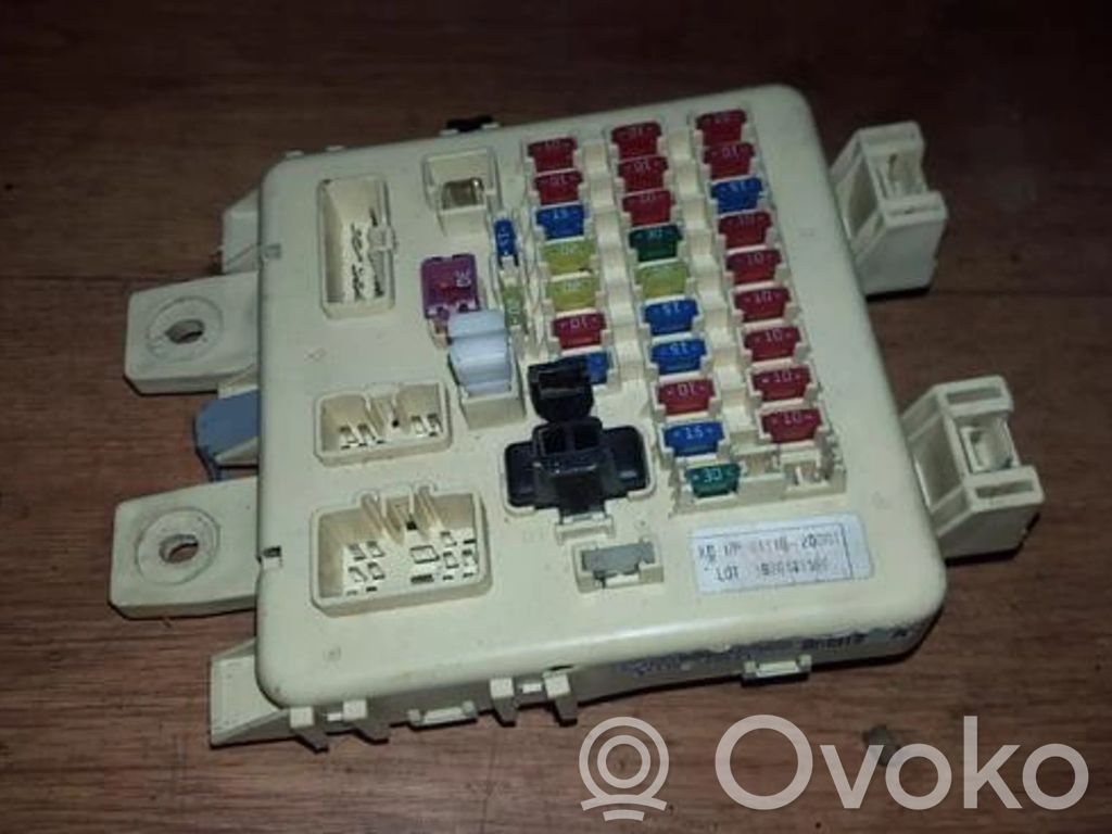 Skrzynka bezpieczników / Komplet   911102D001,91102D000,91102D000,911102D001