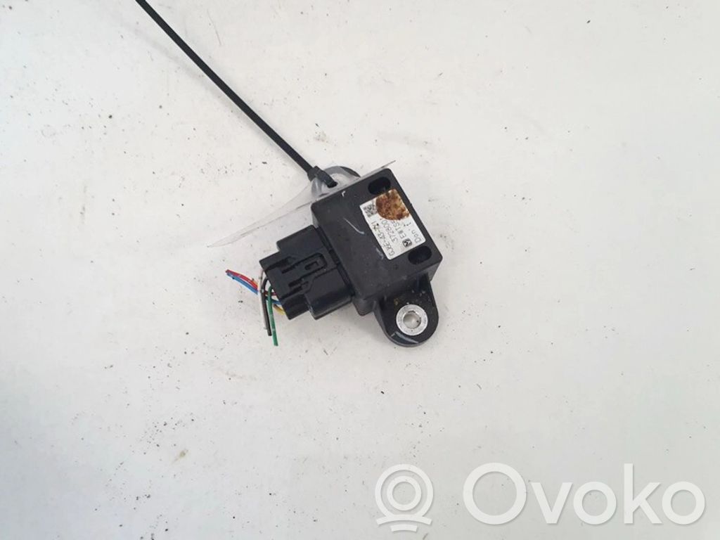 ESP Drehratensensor Querbeschleunigungssensor   3728001,GJ6E437Y1,3728001,GJ6E437Y1
