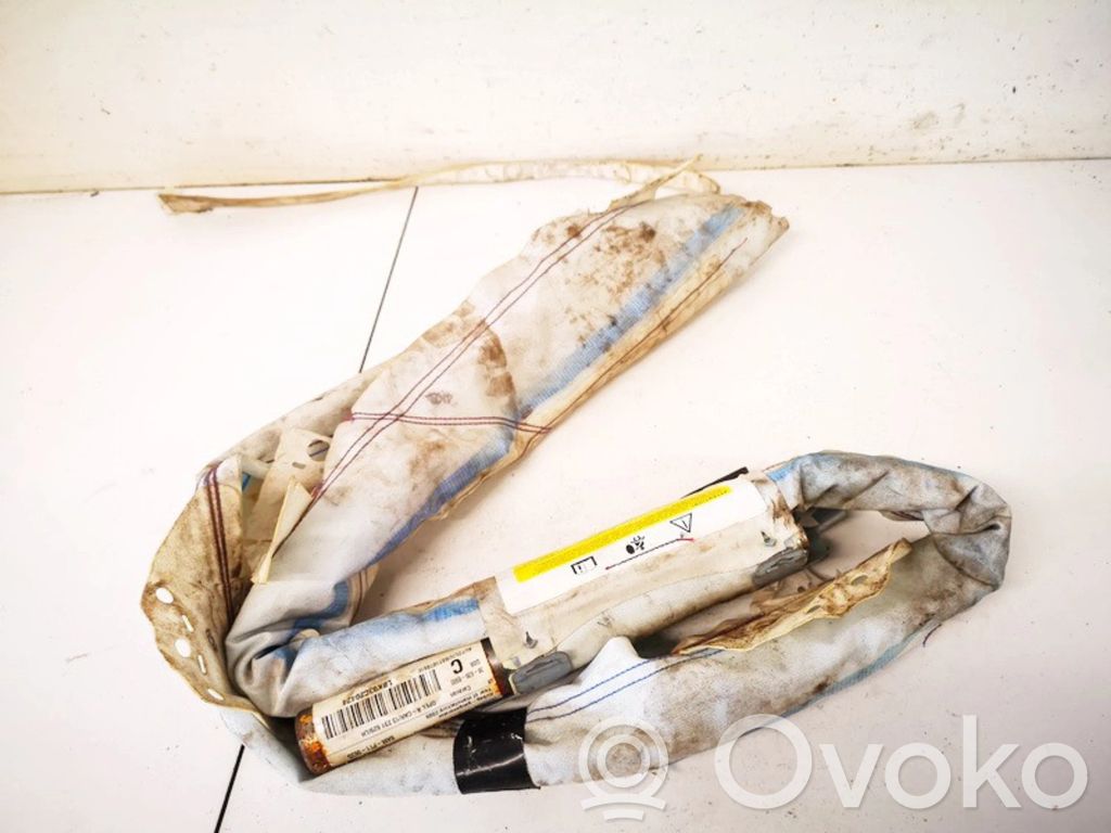 Opel Astra H Kattoturvatyyny