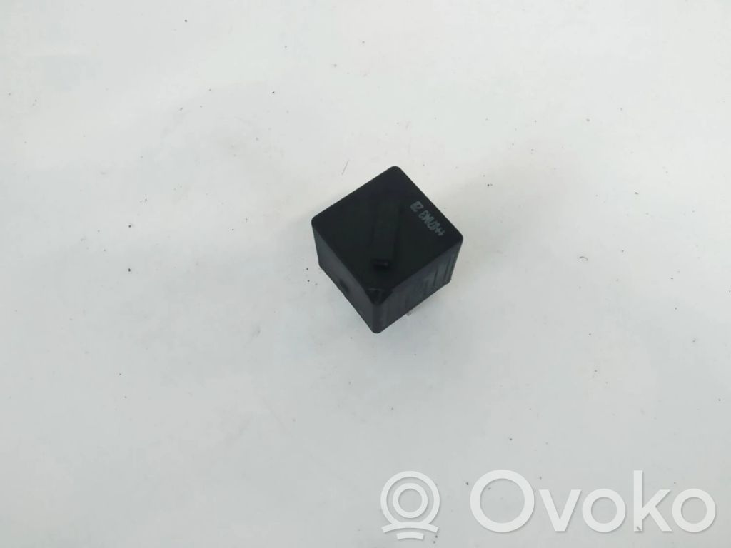 Inne przekaźniki   61366901469,61366901469,61366901469,61366901469,V23136J6X49