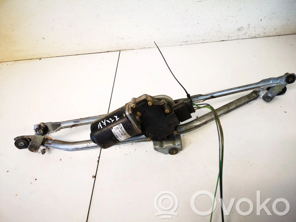 Audi A6 S6 C5 4B Tringlerie et moteur d'essuie-glace avant
