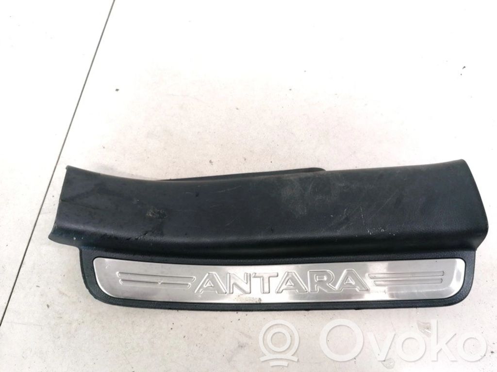 Opel Antara Listwa progowa tylna 