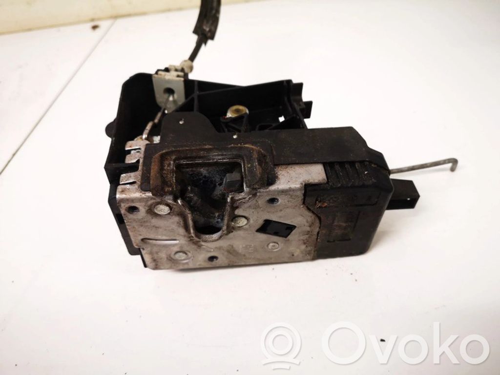 Opel Vectra C Etuoven lukko 