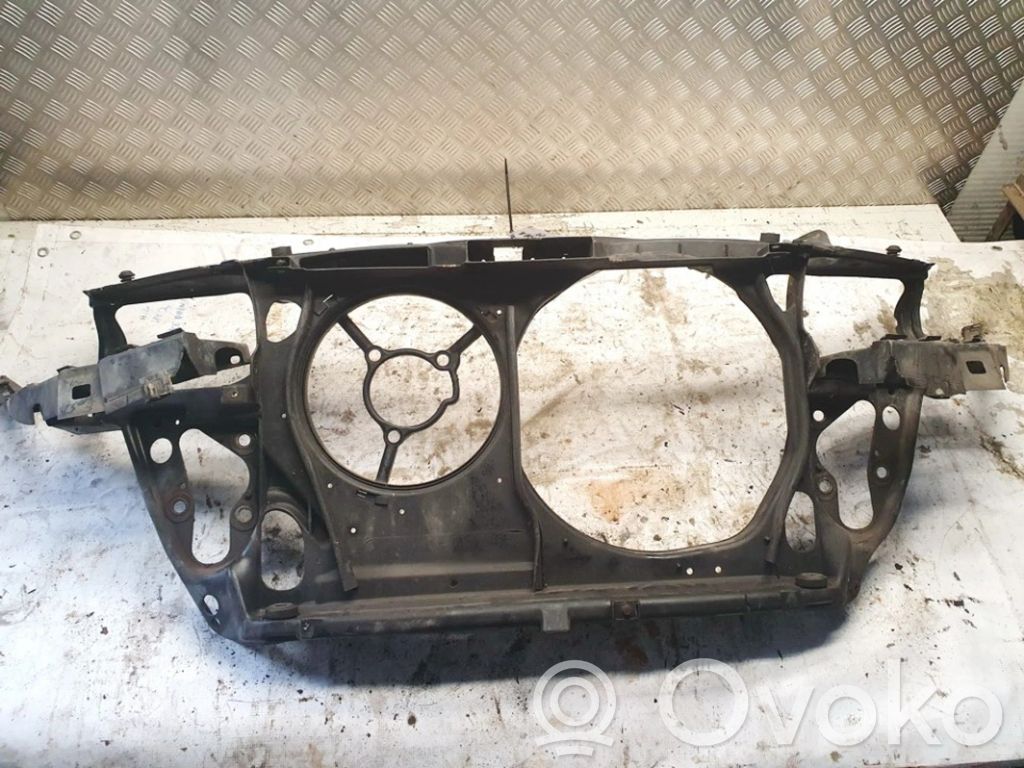 Volkswagen PASSAT B5 Pannello di supporto del radiatore 
