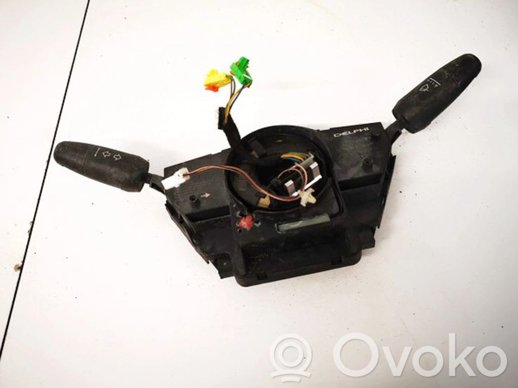 Opel Corsa D Leva/interruttore dell’indicatore di direzione e tergicristallo