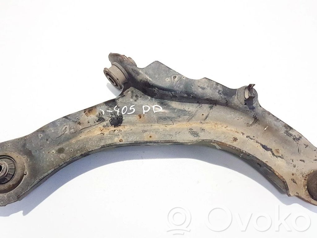 Querlenker Achsschenkel vorne   8200298455,8200298455