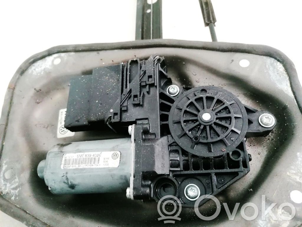 Volkswagen Golf V Motorino alzacristalli della portiera posteriore 