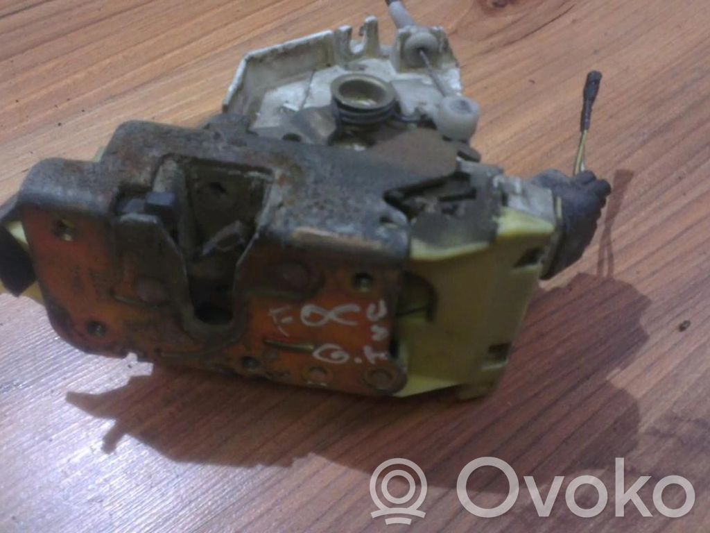 Cerradura de puerta trasera   XS41A26413BH,XS41A26413BH,XS41A26413BH,XS41A26413BH