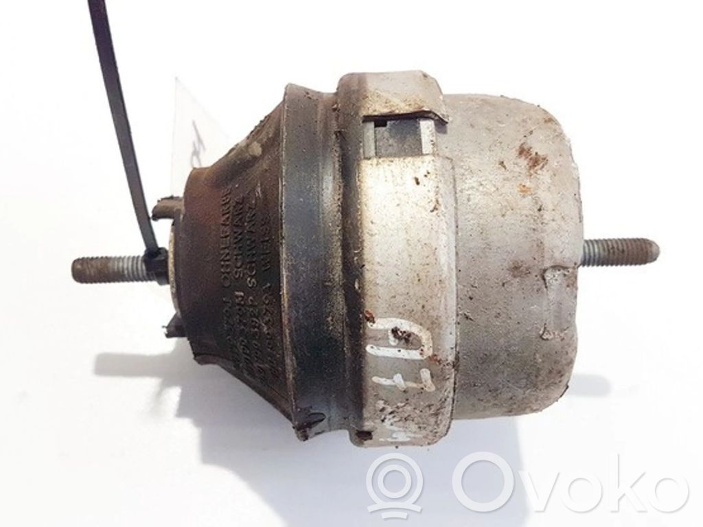 Audi A4 S4 B5 8D Suport tampon motor 