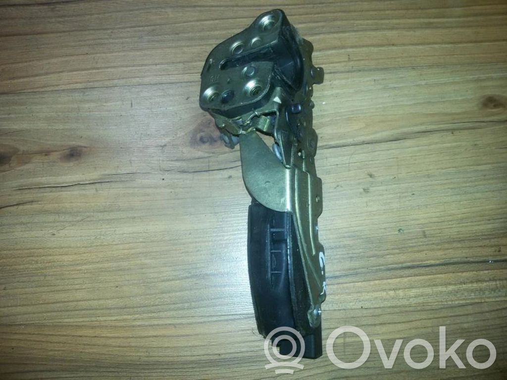 Opel Vectra A Zamek drzwi tylnych 