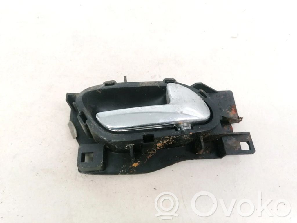 Peugeot 407 Manecilla interna puerta delantera 