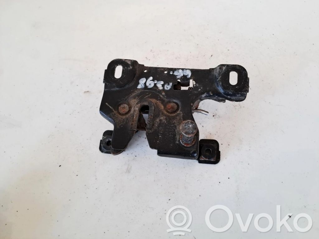Audi A6 S6 C5 4B Serrure de capot
