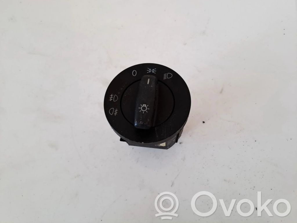 Lichtschalter   1K0941431AJ,1K0941431AJ