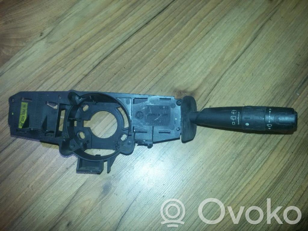 Peugeot 806 Manetka / Przełącznik wycieraczek 