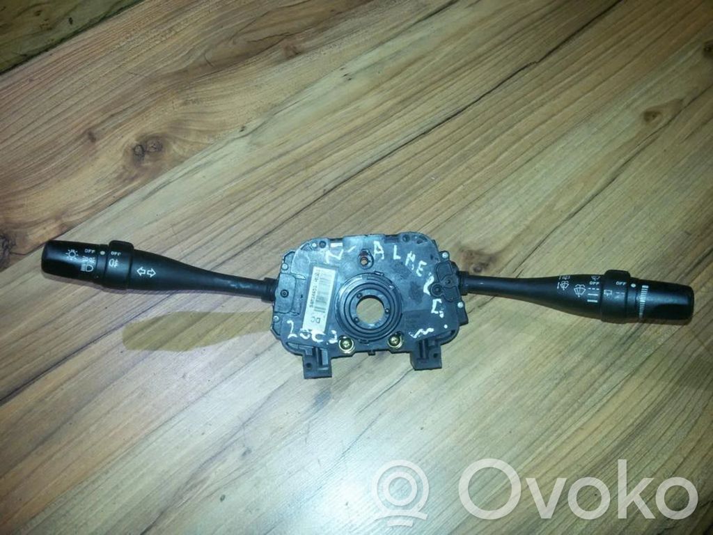 Nissan Almera N16 Commodo, commande essuie-glace/phare 