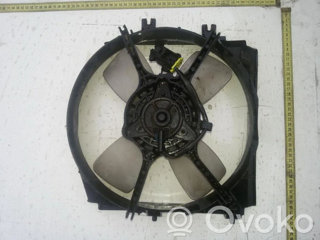 Mazda 323 Convogliatore ventilatore raffreddamento del radiatore