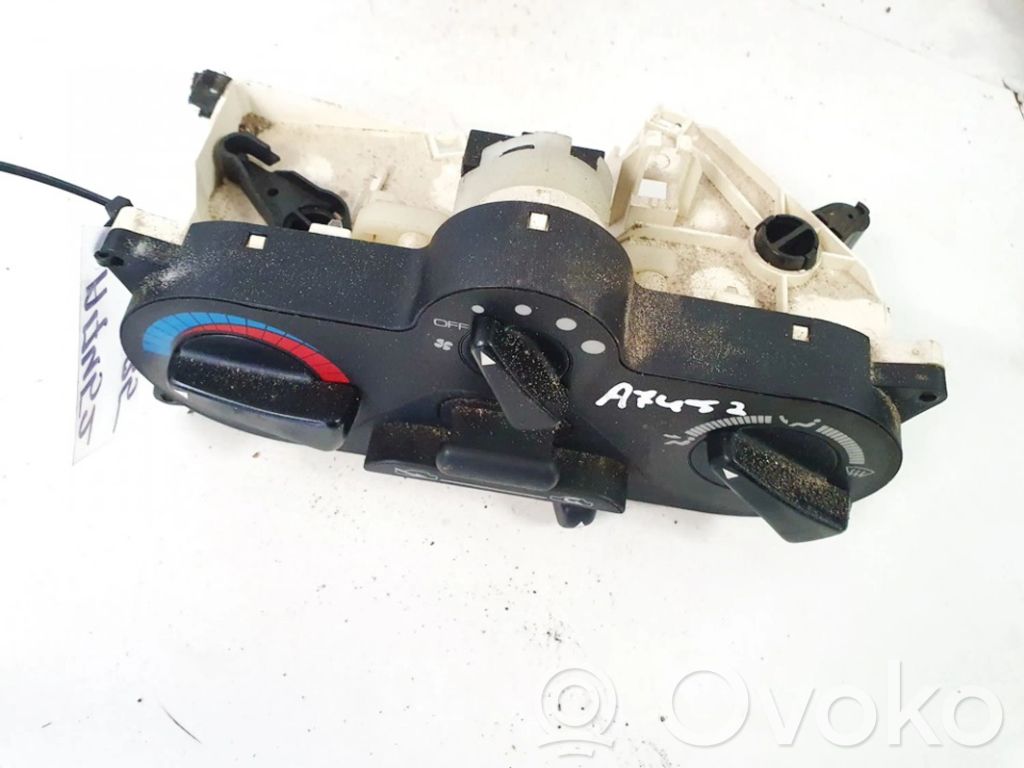 Mitsubishi Carisma Unitate control climatizare 