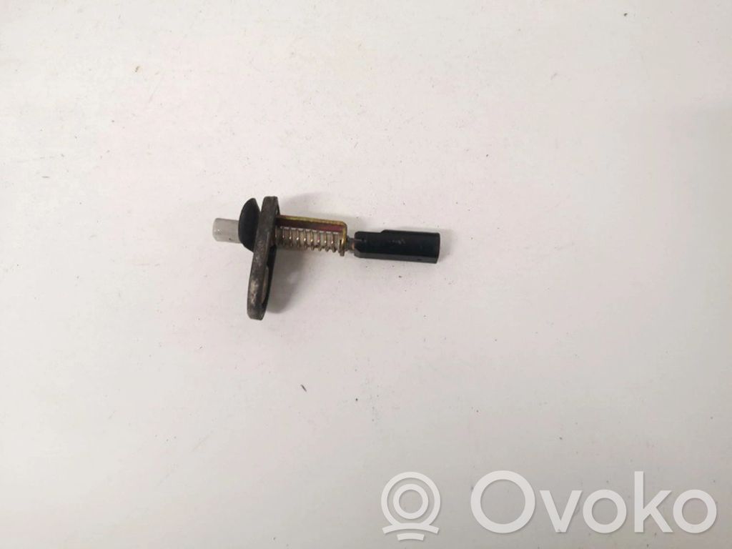 Sensor de la puerta delantera