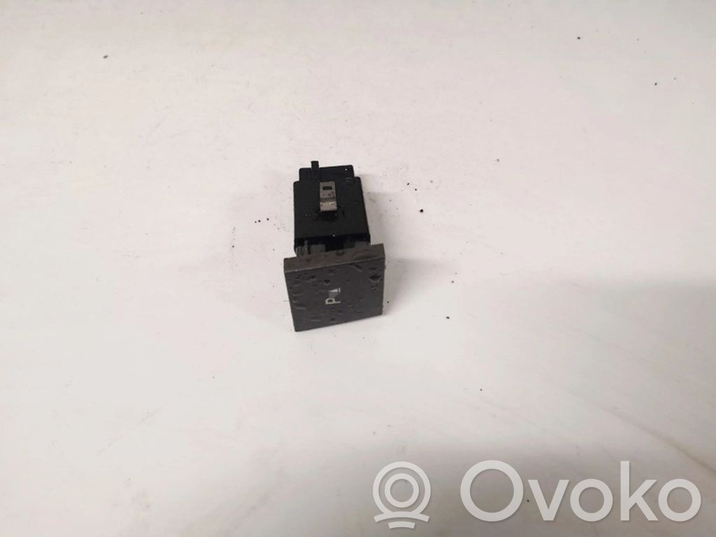 Interruptor del sensor de aparcamiento (PDC)   13138264,13138264