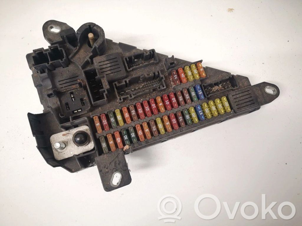 BMW 5 E60 E61 Fuse box set 