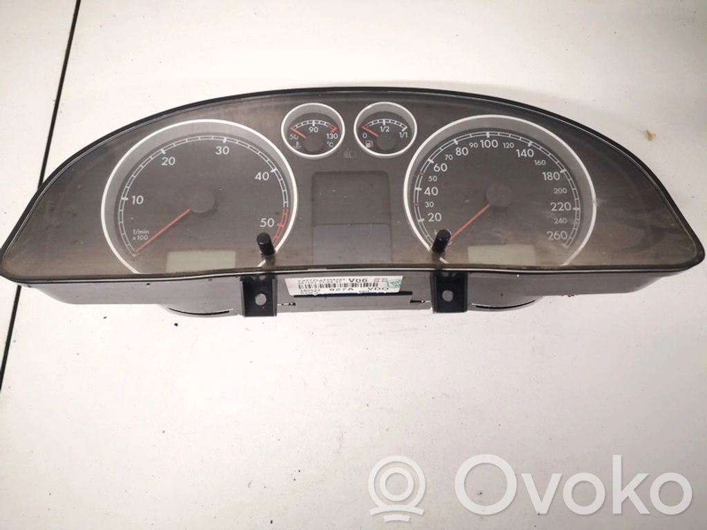 Volkswagen PASSAT B5.5 Compteur de vitesse tableau de bord