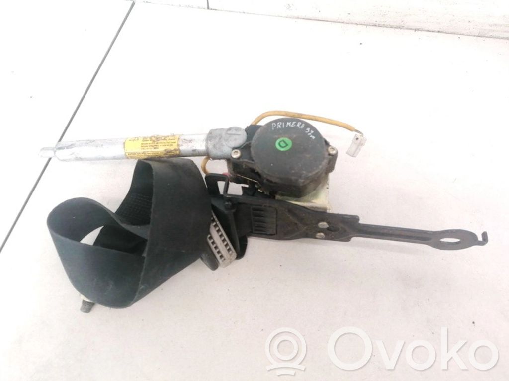 Nissan Primera Sicherheitsgurt vorne 