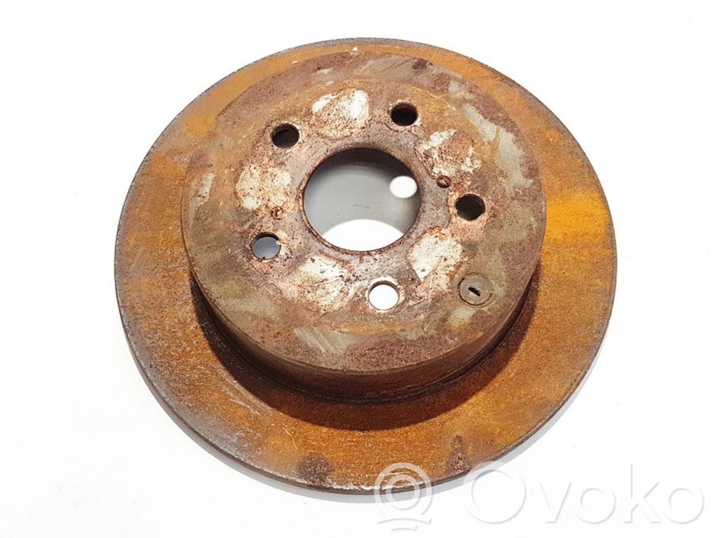 Toyota Corolla Verso AR10 Takajarrulevy 