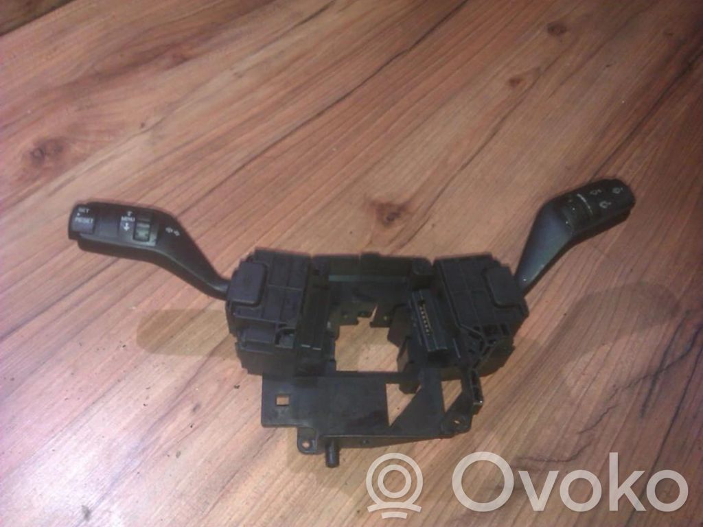 Ford Focus Leva/interruttore dell’indicatore di direzione e tergicristallo