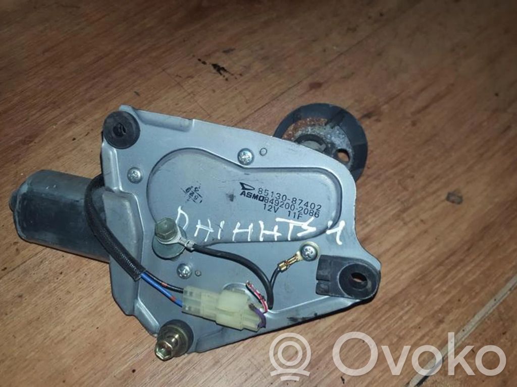 Daihatsu Terios Silniczek wycieraczki szyby tylnej 