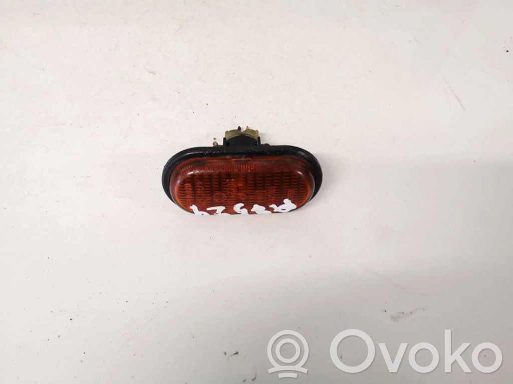 Renault Scenic I Indicatore di direzione del parafango anteriore 