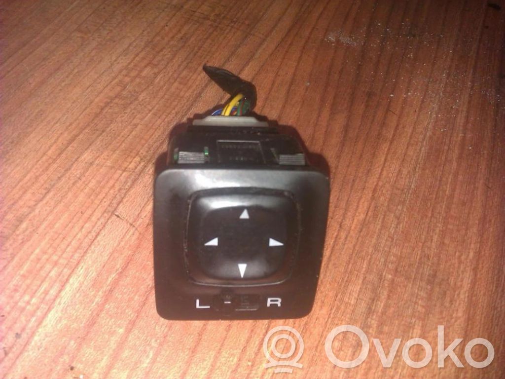 Wing mirror switch   8581005000,8581005000