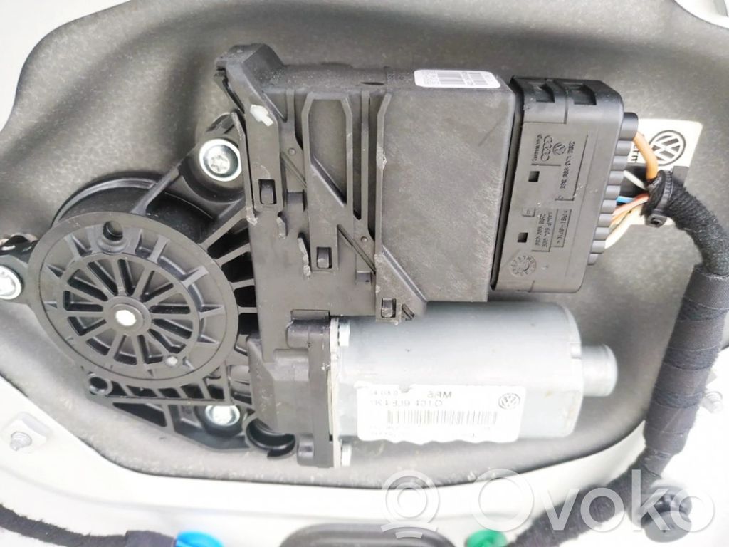 Volkswagen Golf V Motor macara geam ușă spate 