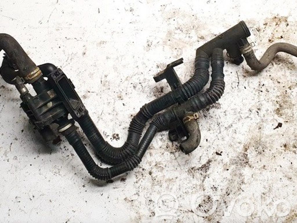 Volvo V50 Tubo flessibile del liquido di raffreddamento del motore