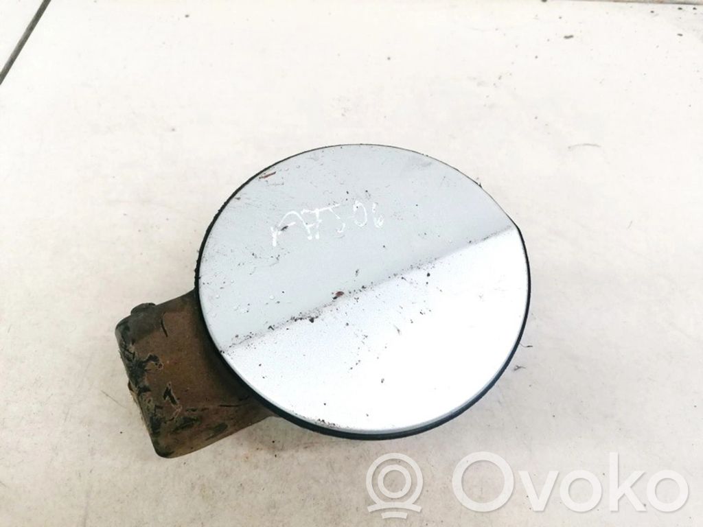 Volkswagen PASSAT B6 Sportello del serbatoio del carburante