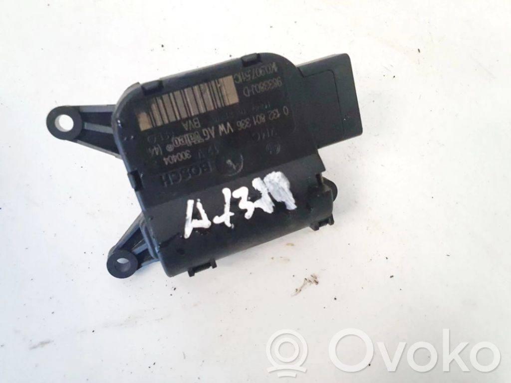 Volkswagen Touran I Motorino attuatore aria 