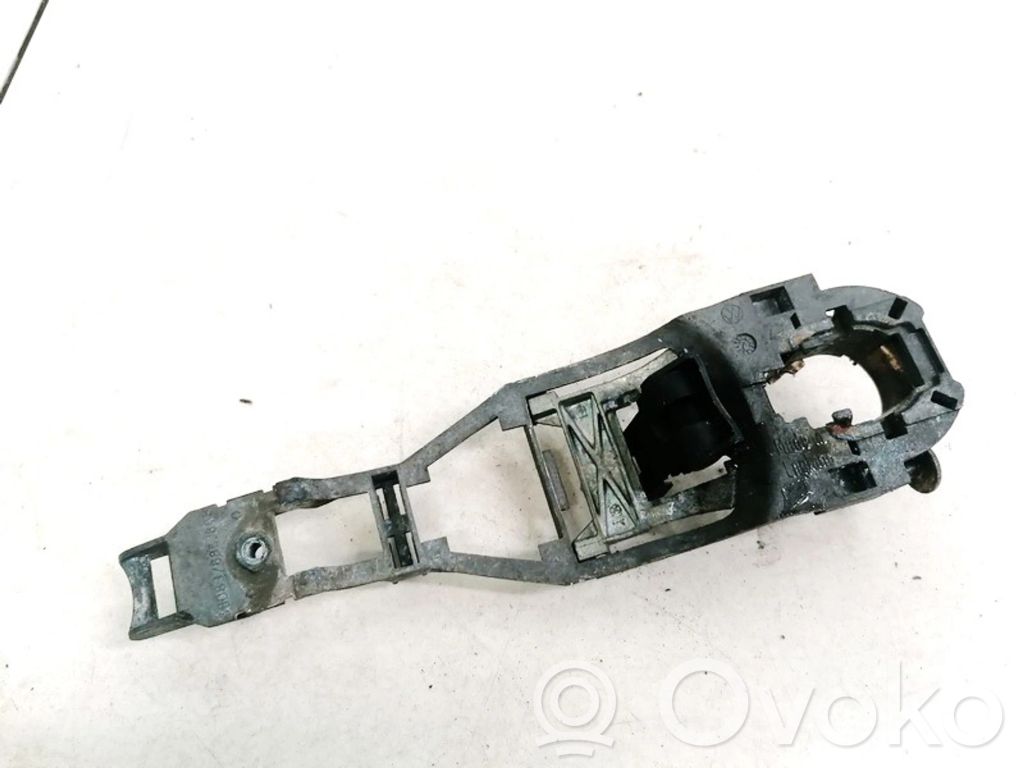 Volkswagen PASSAT B5.5 Maniglia esterna per portiera anteriore
