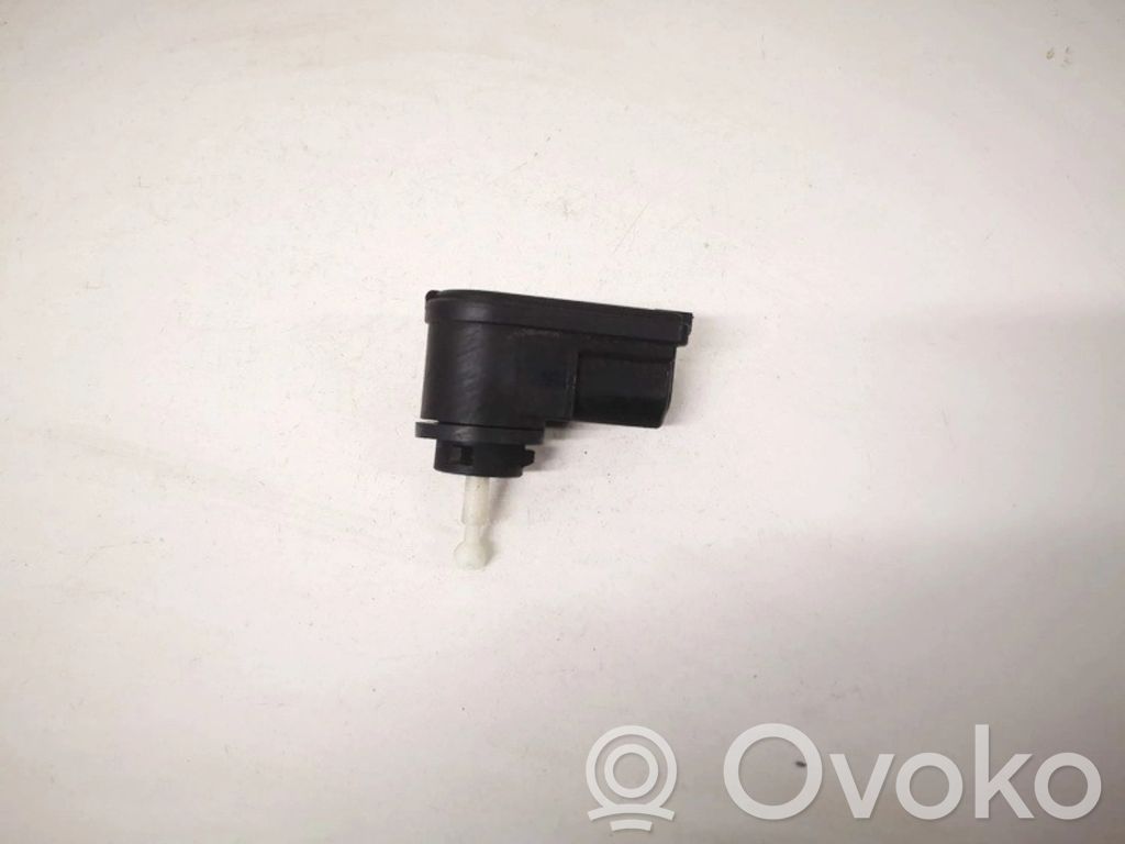 Volkswagen Golf IV Moteur de réglage du niveau des phares 