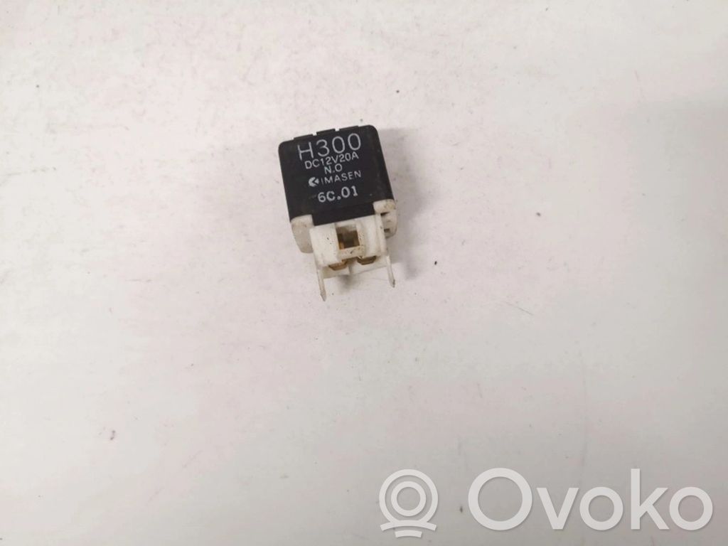 Otros relés   H300,2H04,2H04,H300